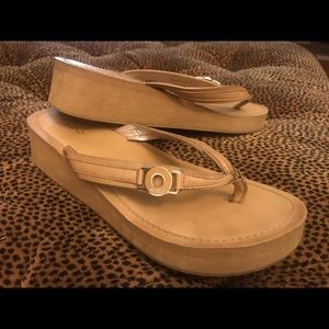 Aldo Leather Flip Flop